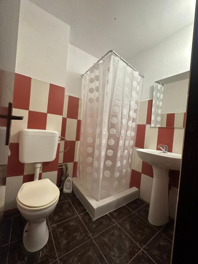 شقة Garsoniere Aby Turnu Măgurele المظهر الخارجي الصورة